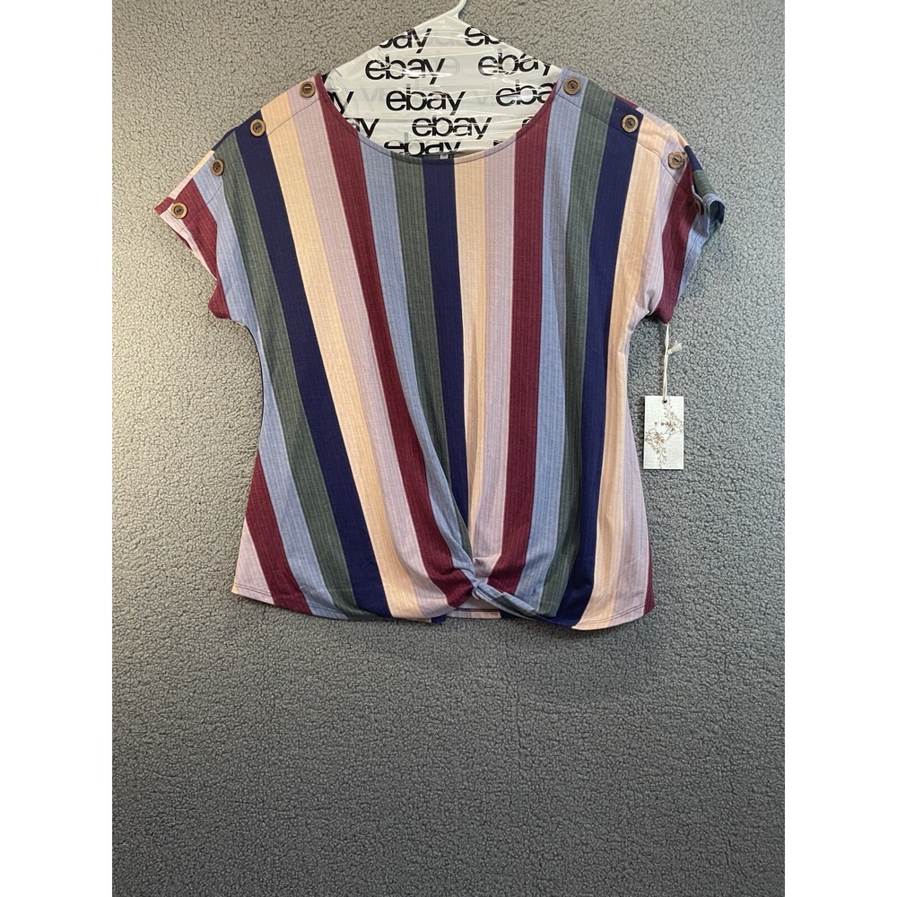 Truself Womens Plus Round Neck Short Sleeve Button Stretch Top, NWT‎